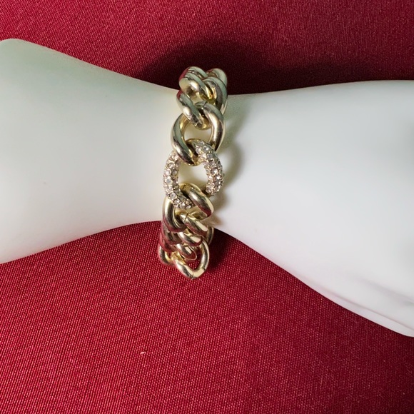 Victoria’s Secret Chain Link Bracelet - Picture 3 of 9